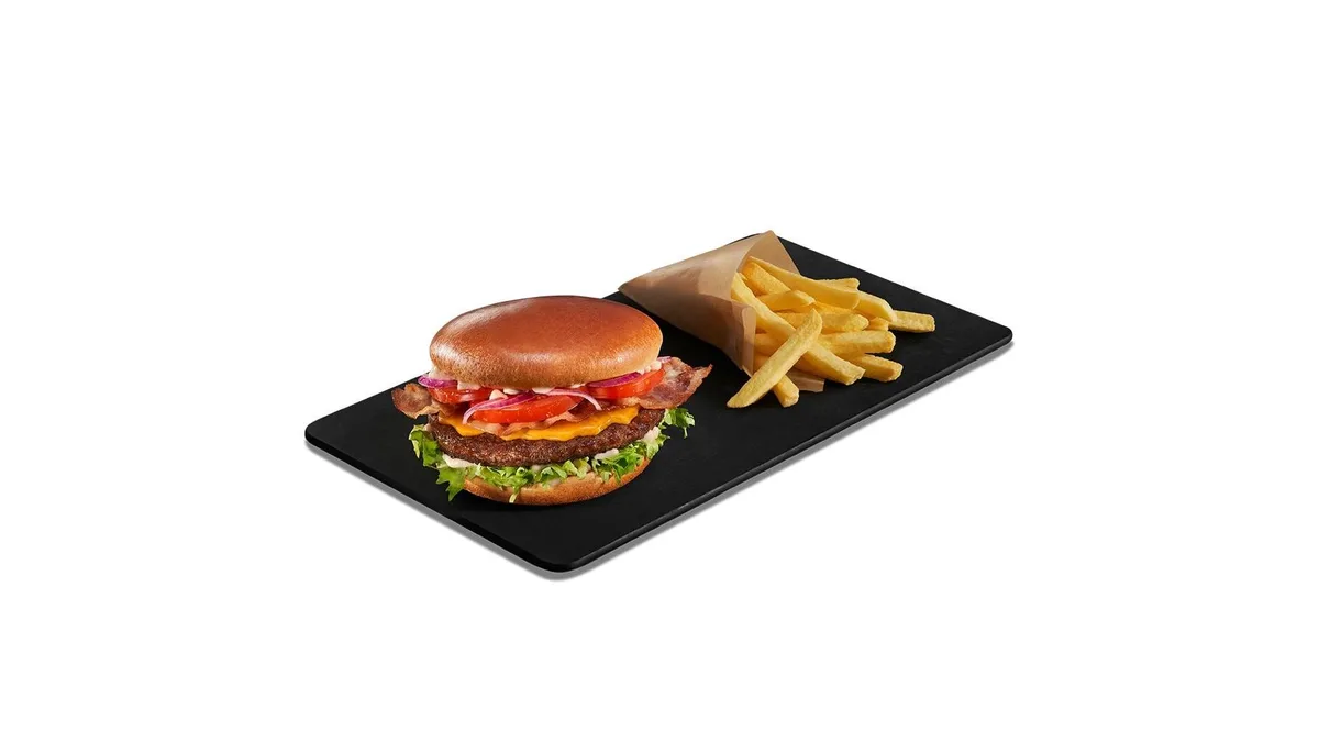 Bacon cheeseburger