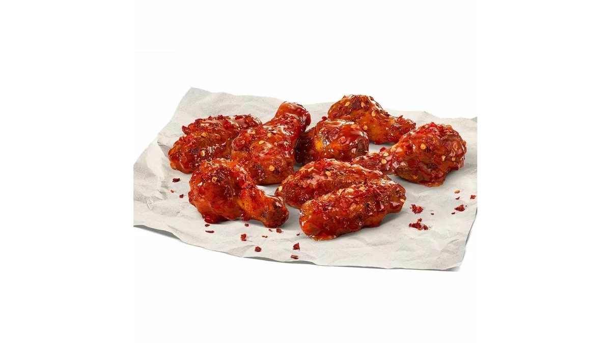 PIRI PIRI WingStreet (Aripioare de pui cu sos Piri Piri 8 buc