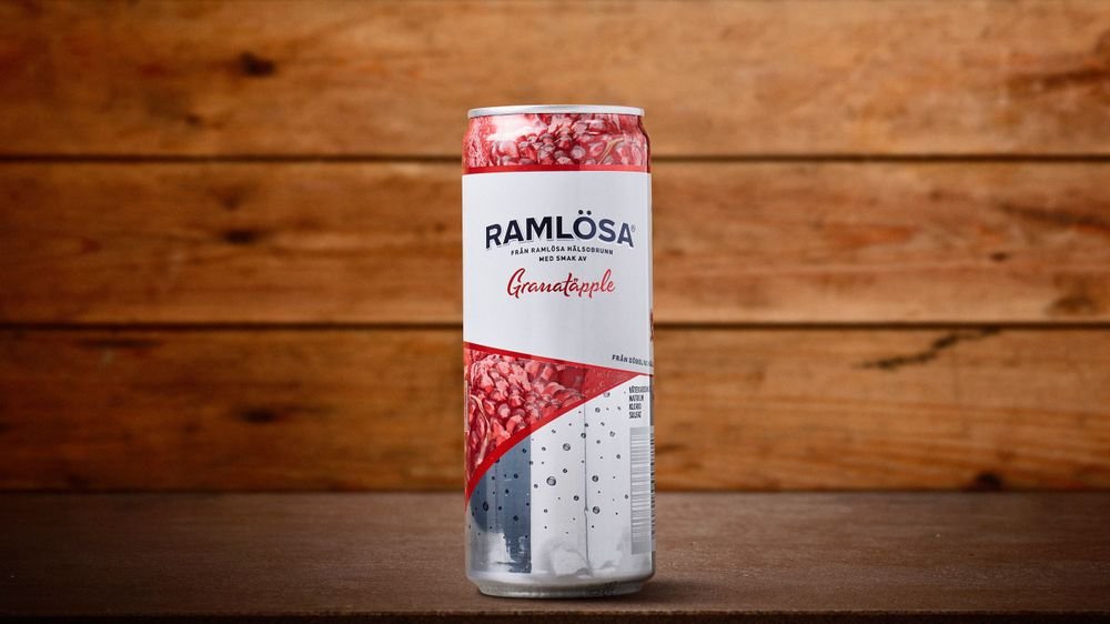 Ramlösa Pomegranate