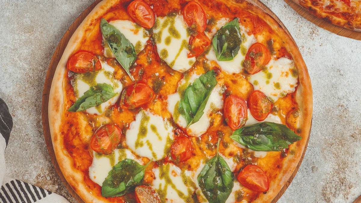Caprese Pizza