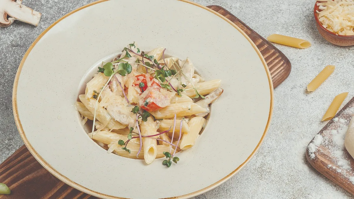 Toyuqlu Penne