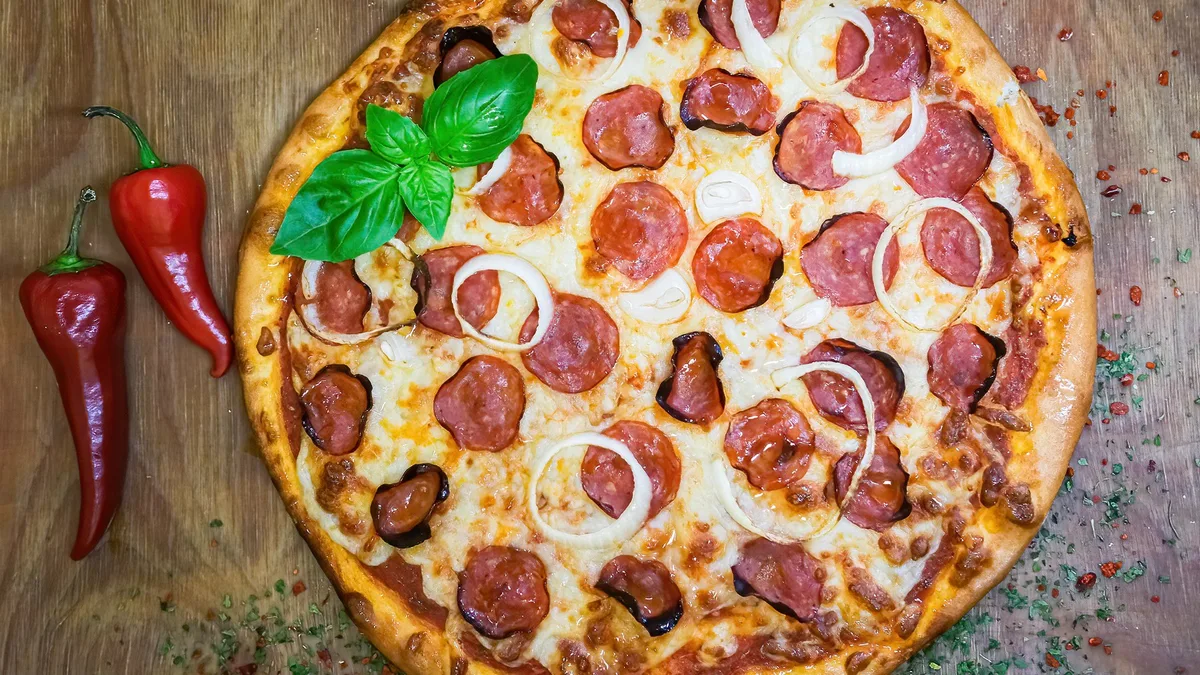 Suur Pepperoni + tasuta jook