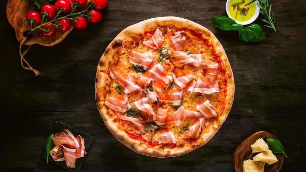 Pizza Gorgonzola e speck