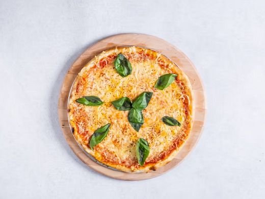 7. Margherita 32 cm
