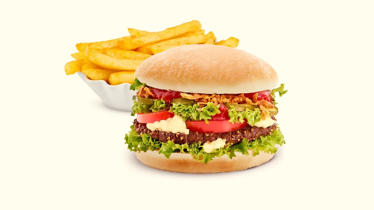 Old school burger with Max Fries