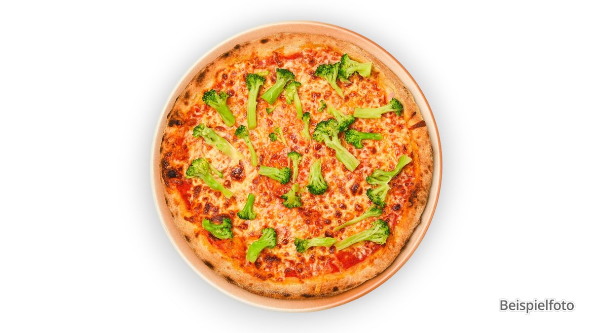 34. Pizza Pollo e Broccoli