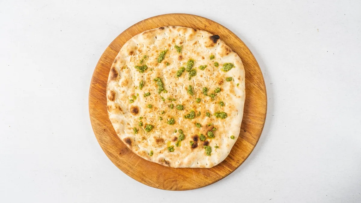 56. Focaccia pesto