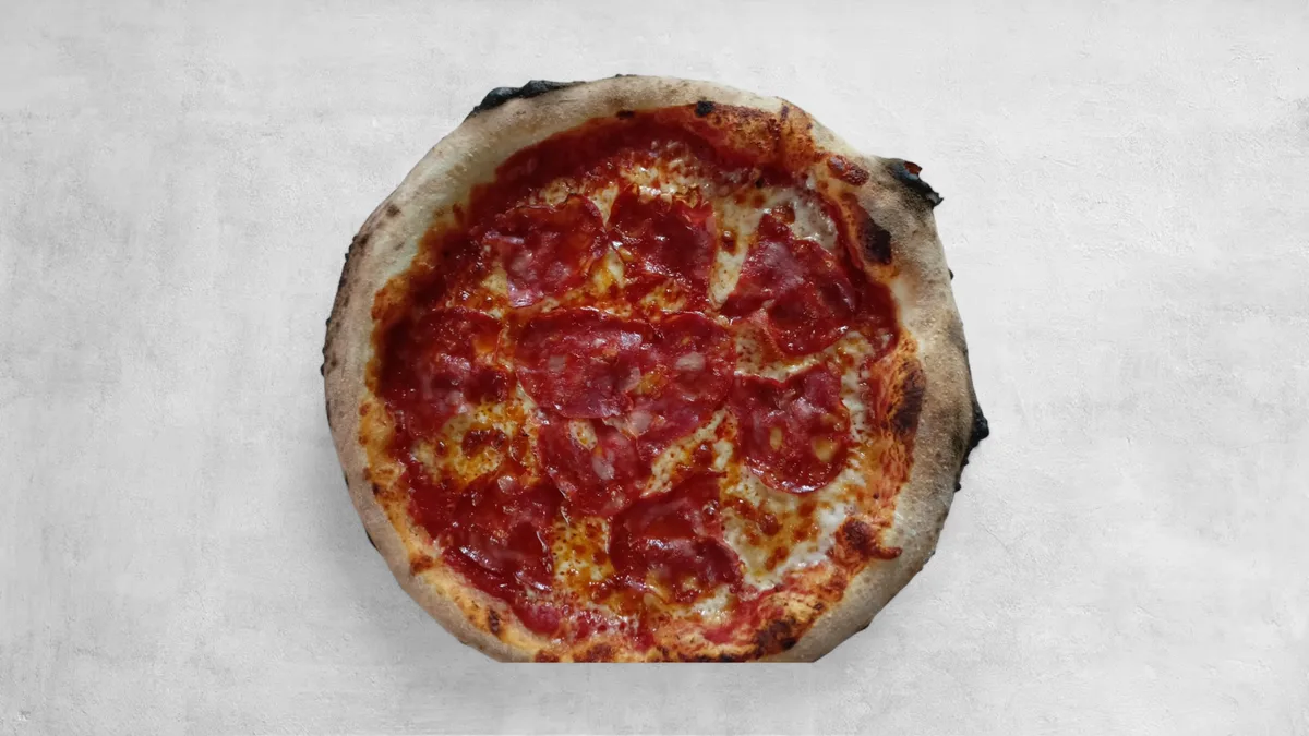 Pizza Salami Spianata Piccante