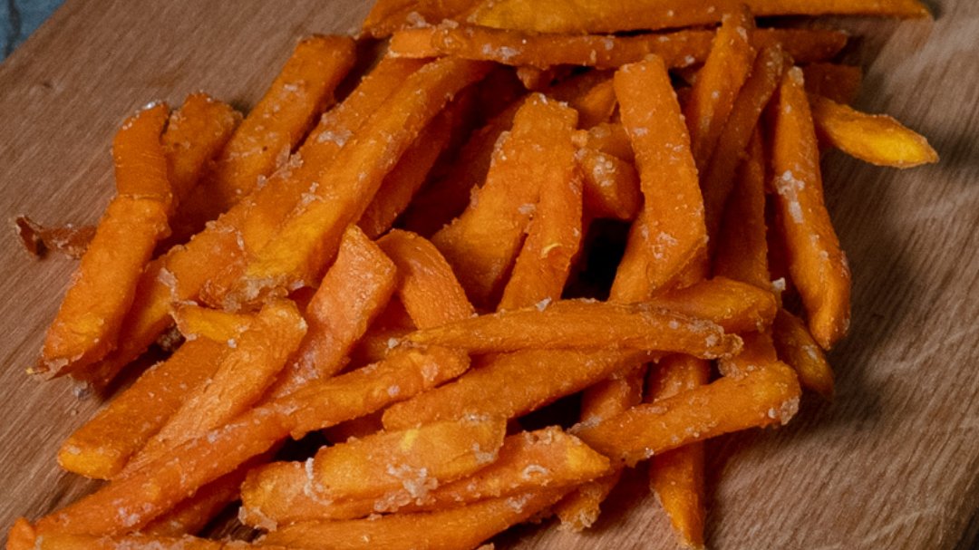 Pommes (Süßkartoffel)