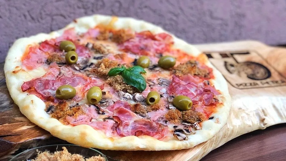 Pizza duvanište 50cm