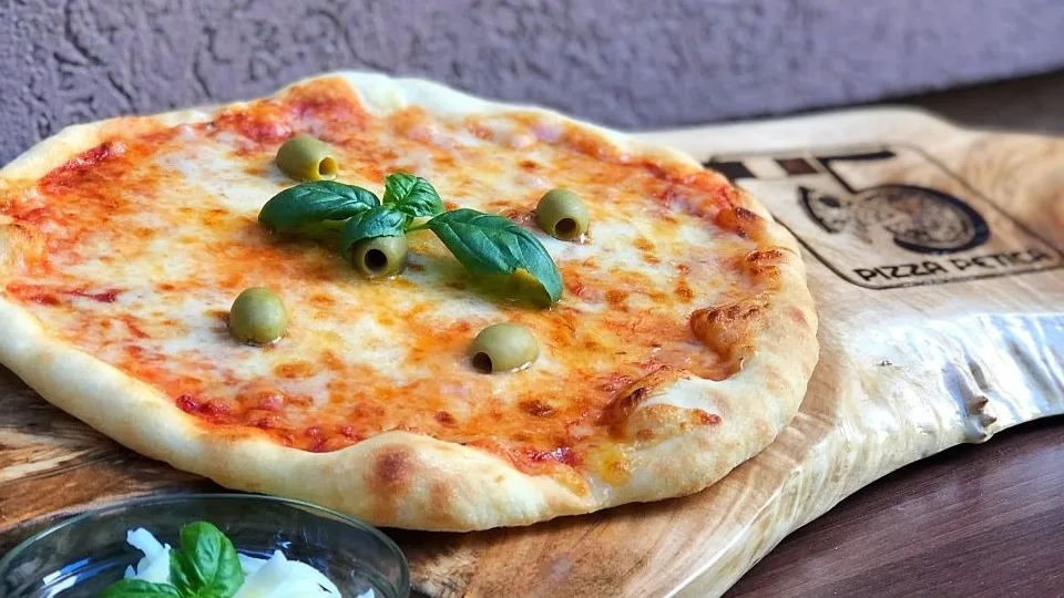 Pizza Margherita 32cm