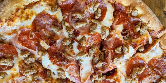 Hillbilly Pizza