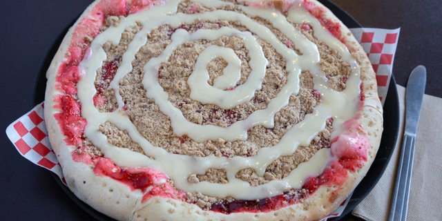 Raspberry Dessert Pizza
