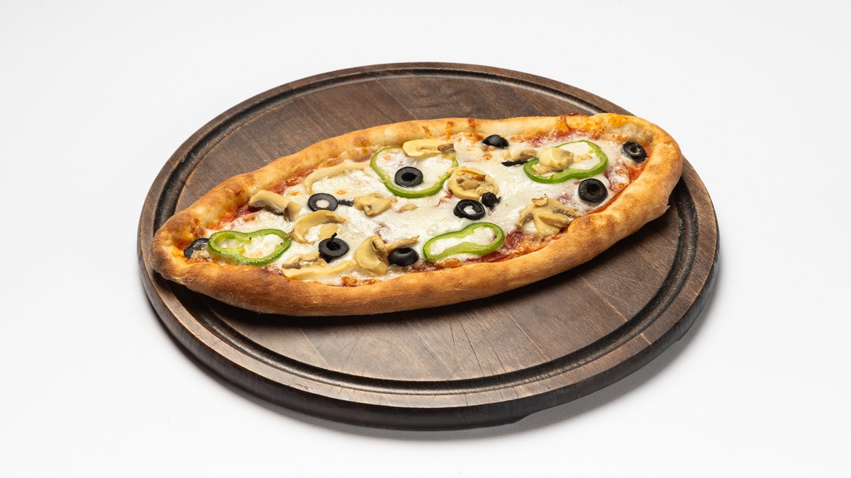 Pennerli Pizza Caprichoza