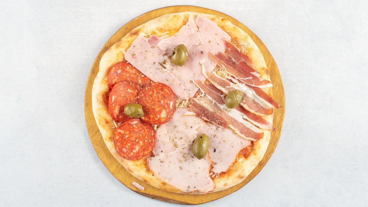 Pizza Quatroo Carni 28cm