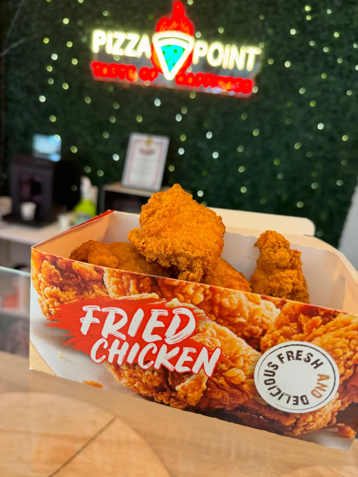 Crispy Hot Chickens 4db