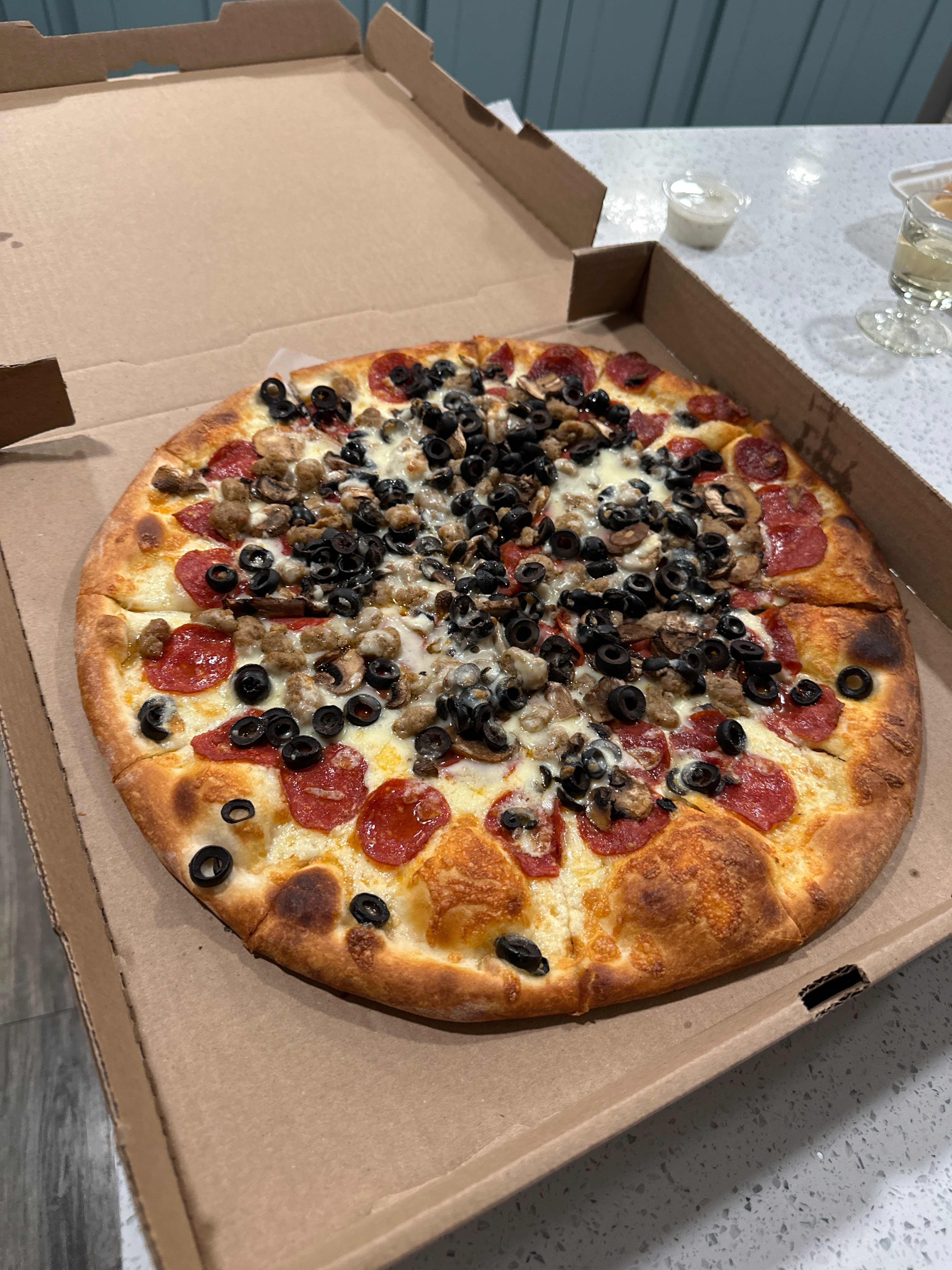 Build Your Own Pizza (Large)
