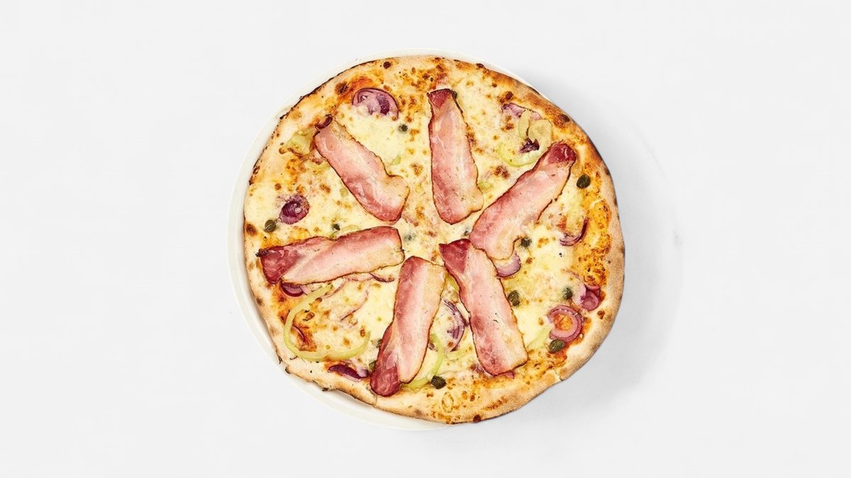 12. Pizza Hugo