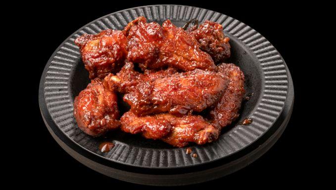 8 Piece Traditional Wings