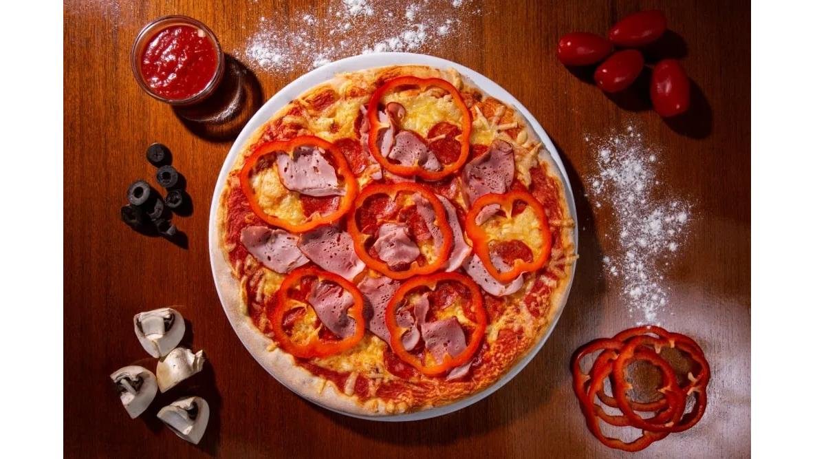 Pizza mexicană