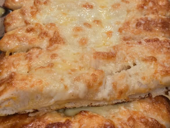 Roma Cheesy Bread