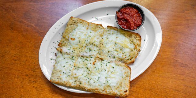 Schmeezy Bread