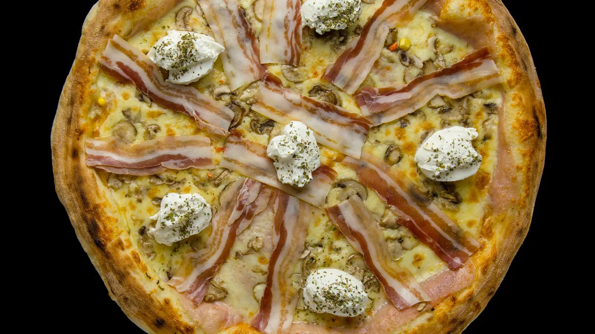 Bacon pizza 40cm