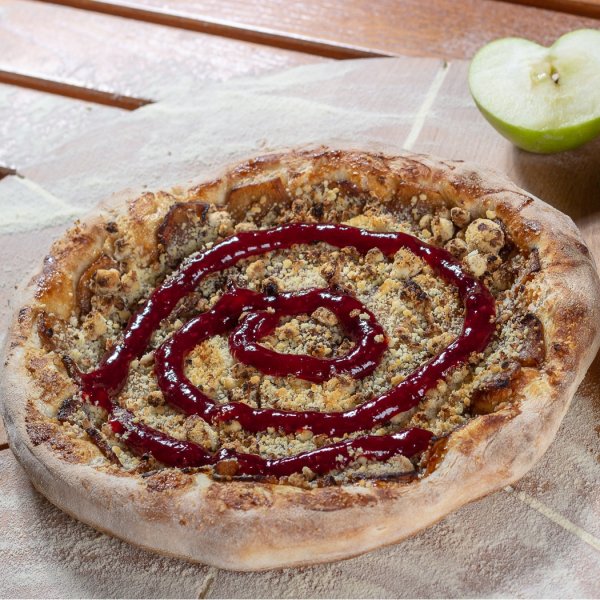Apple Crumble Pizza