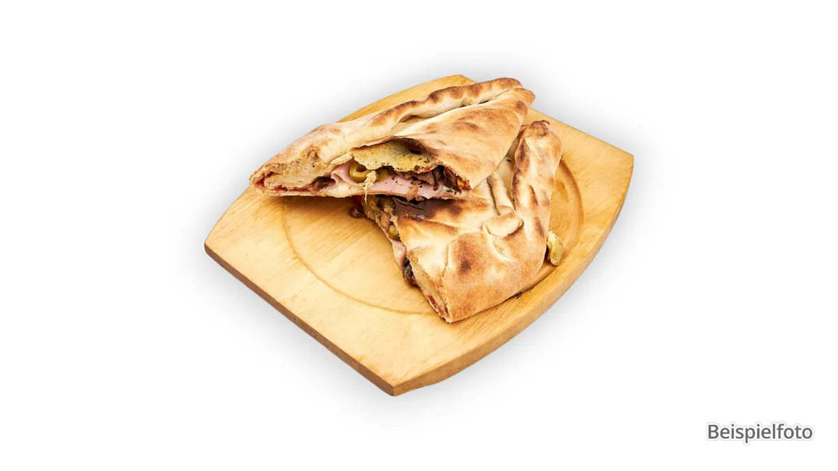 D18. Calzone Dönerfleisch