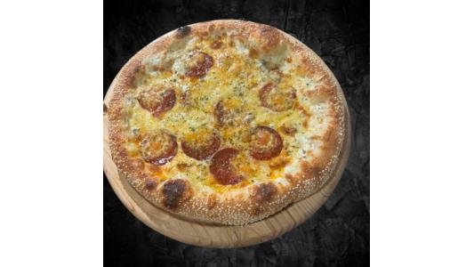 Mountain pizza family