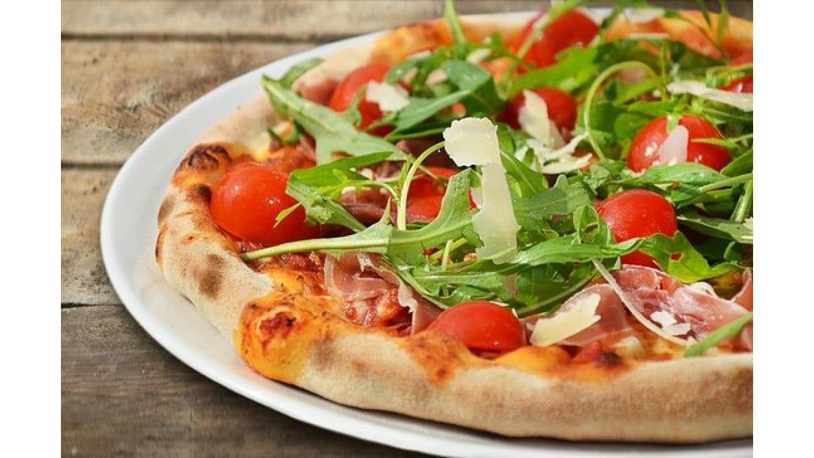 Pizza Bologna