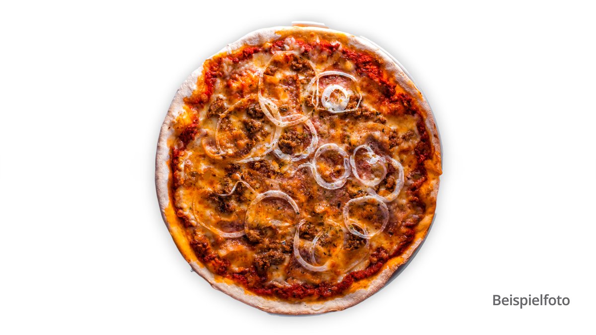 20. Pizza Bolognese