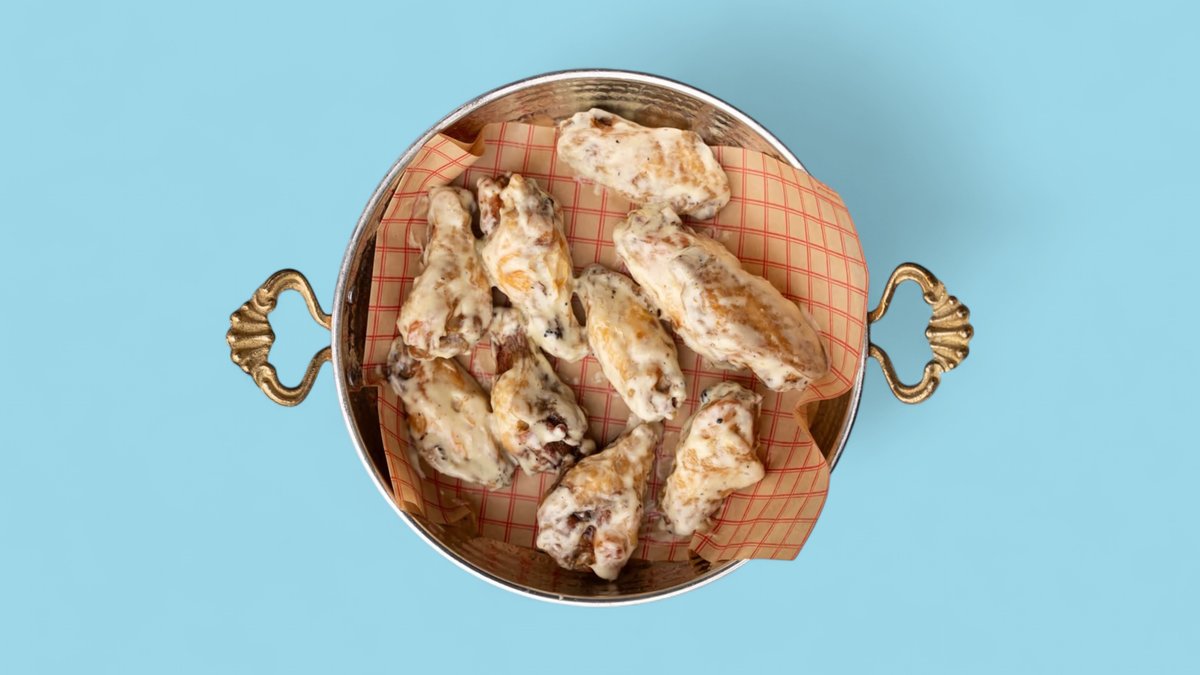 Garlic Parmeggian Wings