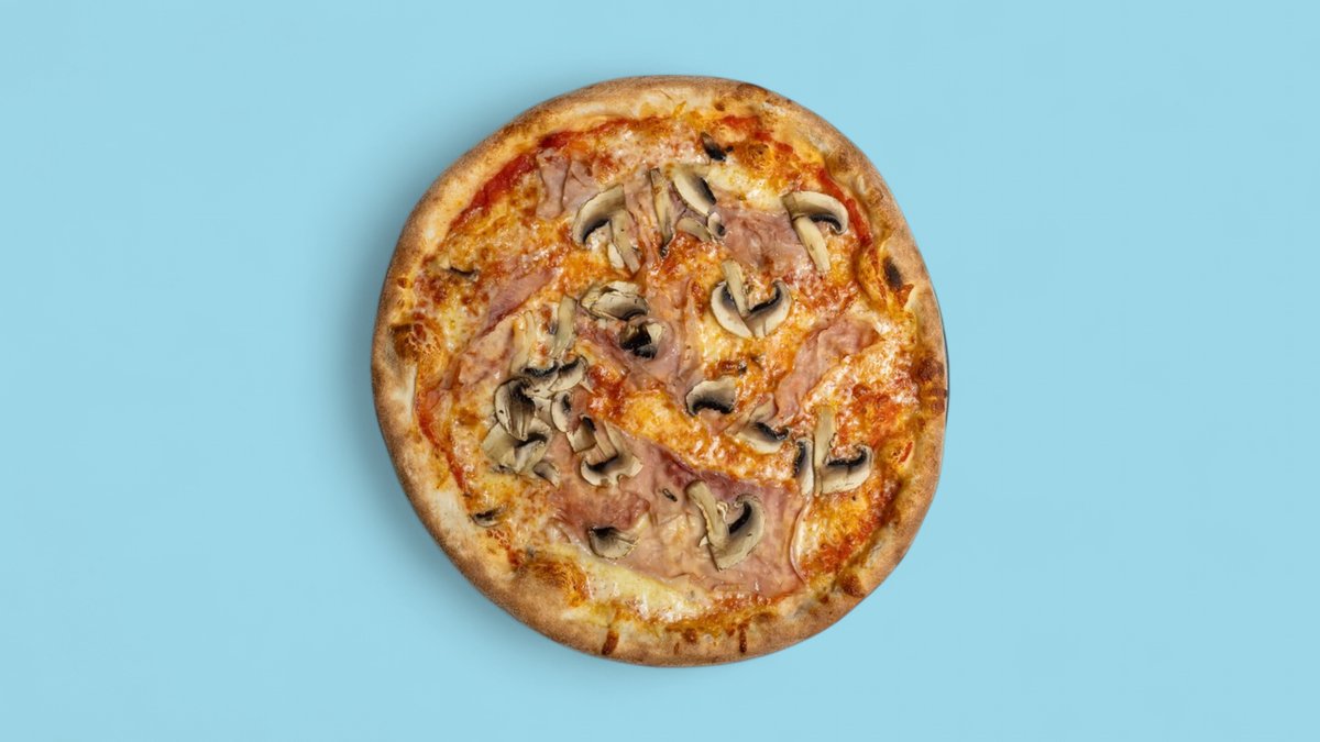 Pizza me Proshutë and Kërpudhë