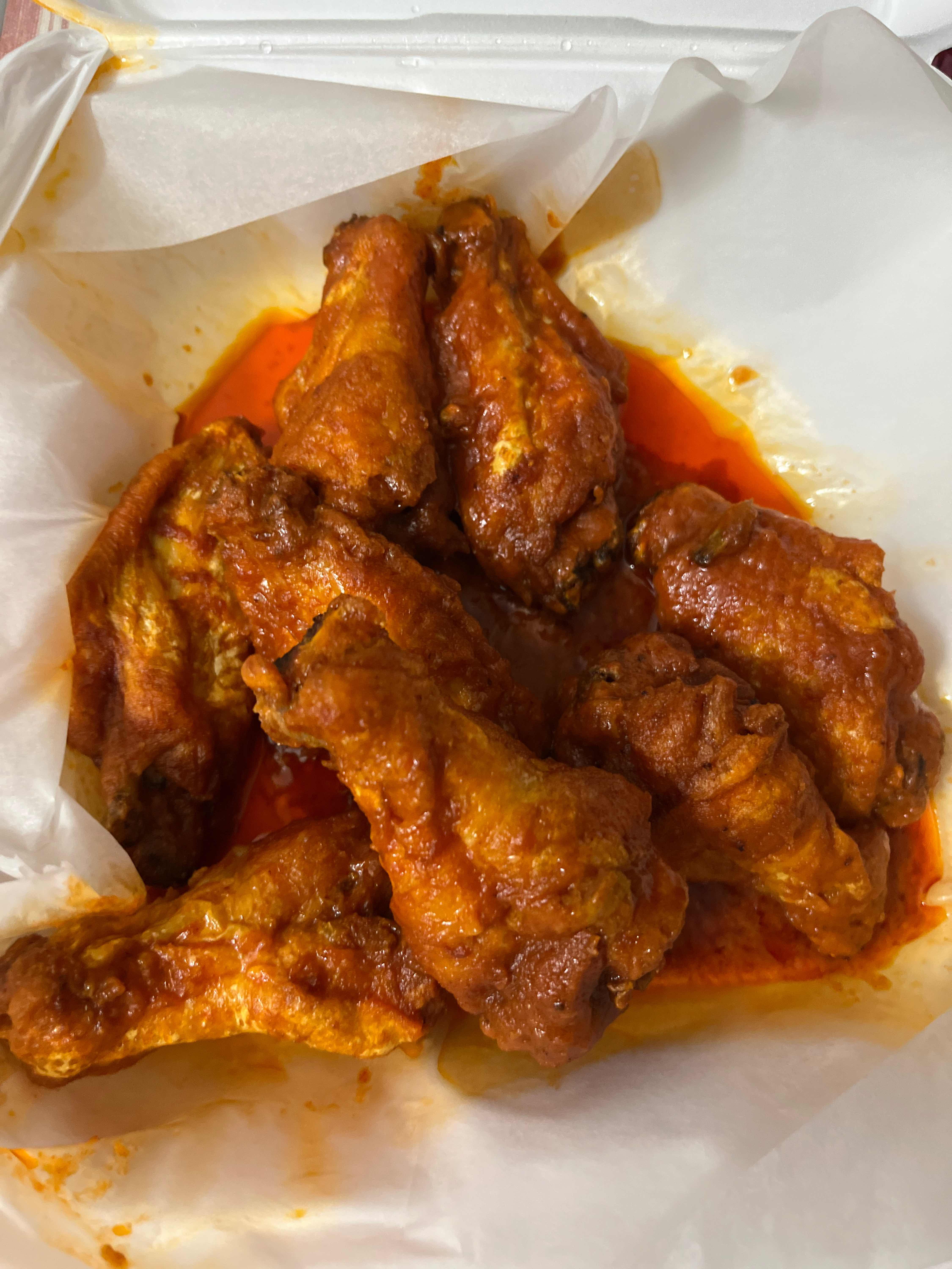 Bone-in Wings (8 Pieces)
