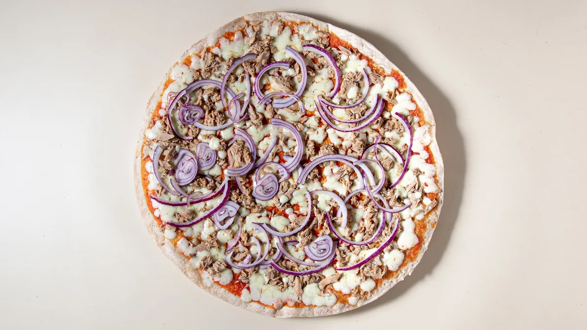 Pizza Tonno