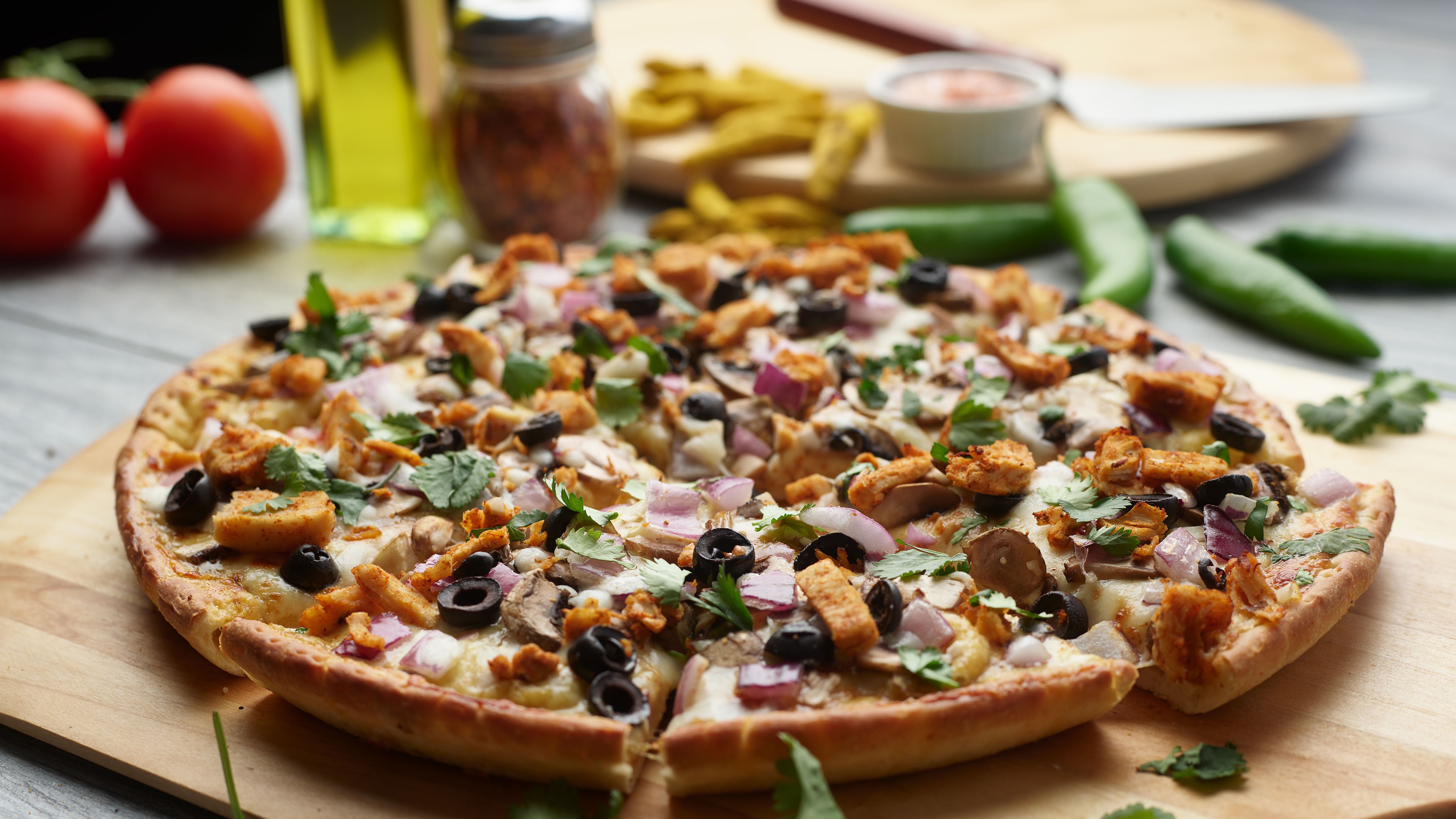Curry Chicken Pizza Twist