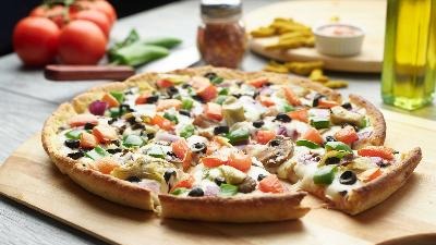 Indian Veggie Pizza Twist