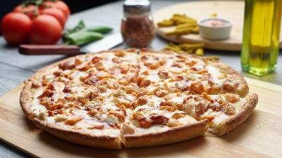 Three Idiots Pizza