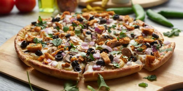 Curry Chicken PizzaTwist