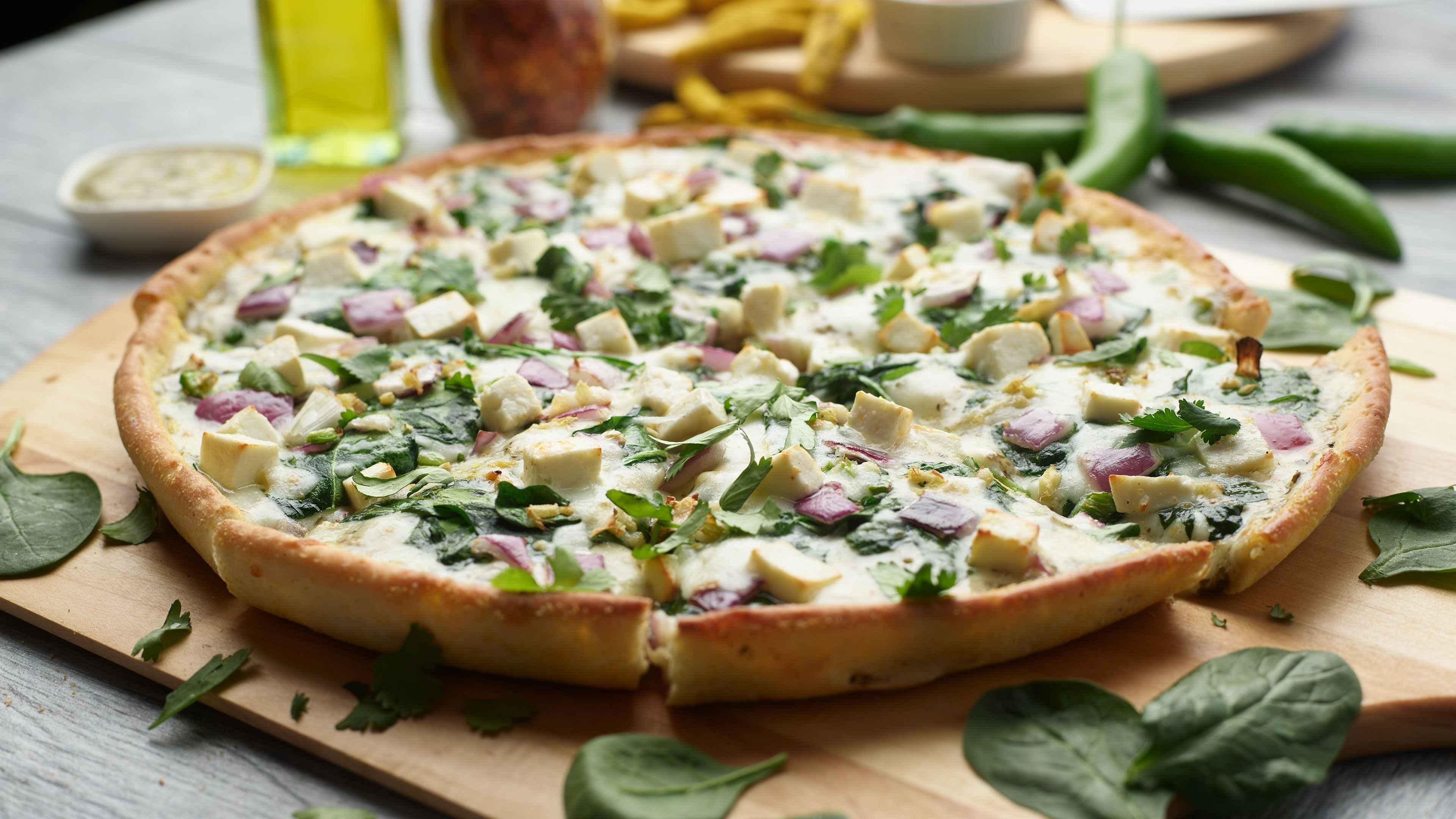 Pesto Garlic Chicken Pizza