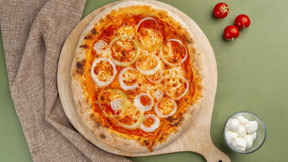 Smoked Cheese Pizza