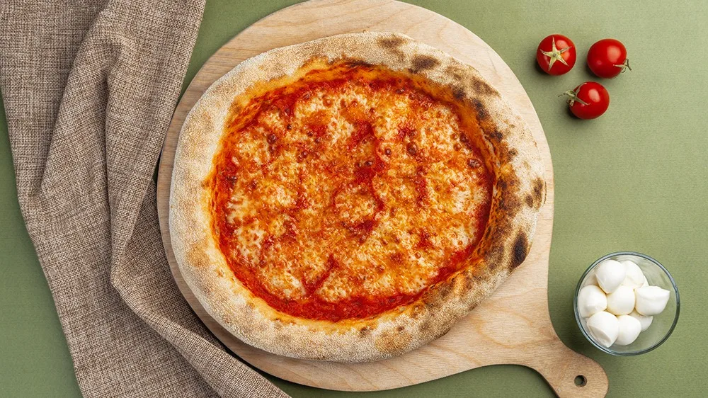 Tomatoes Pizza