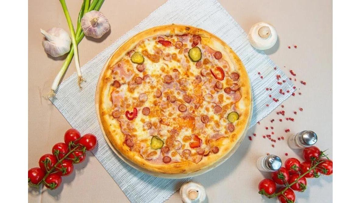 Pizza Americana