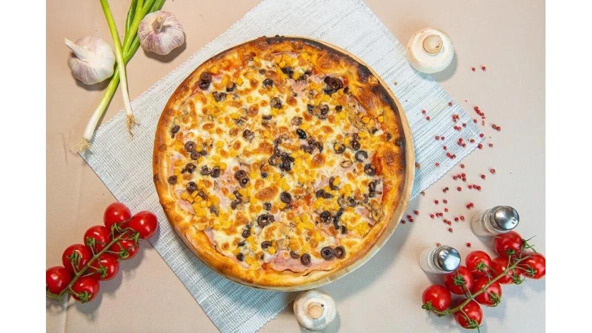 Pizza Monica
