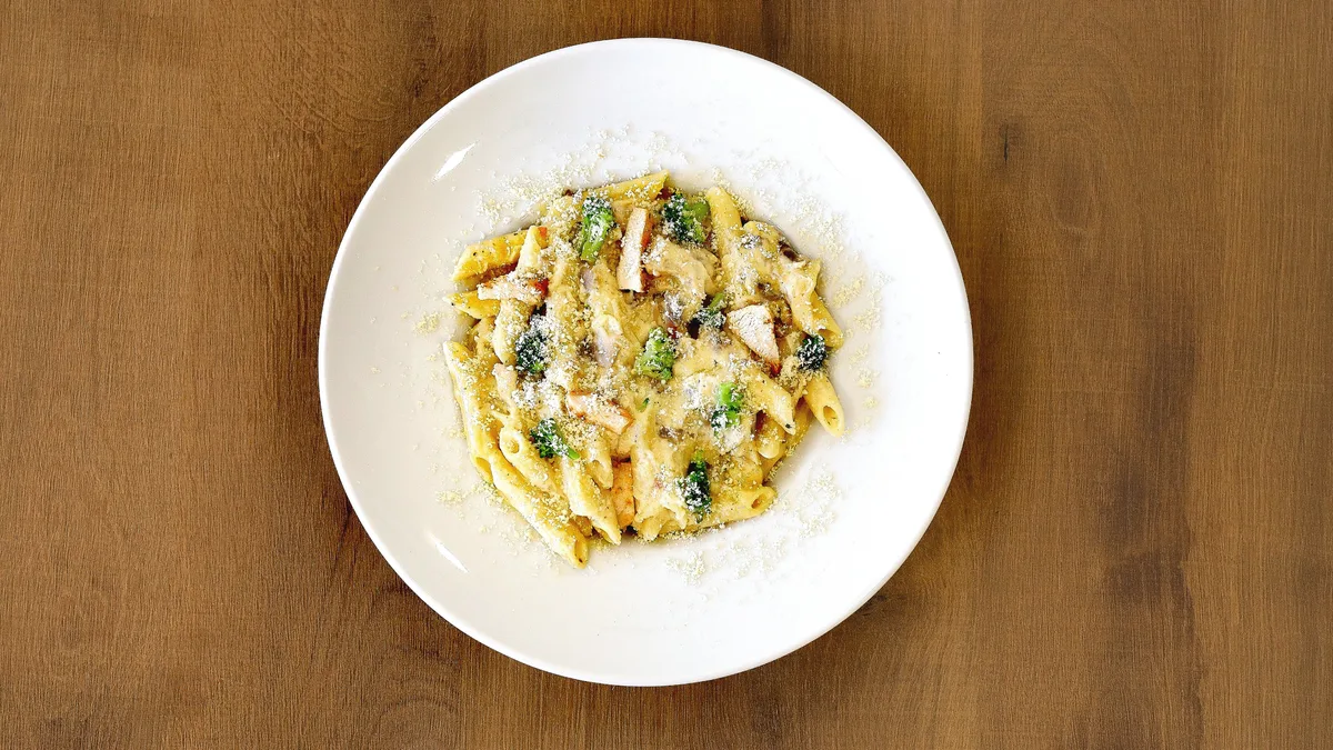 Pasta brokoli piletina