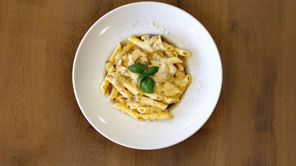 Piletina pasta