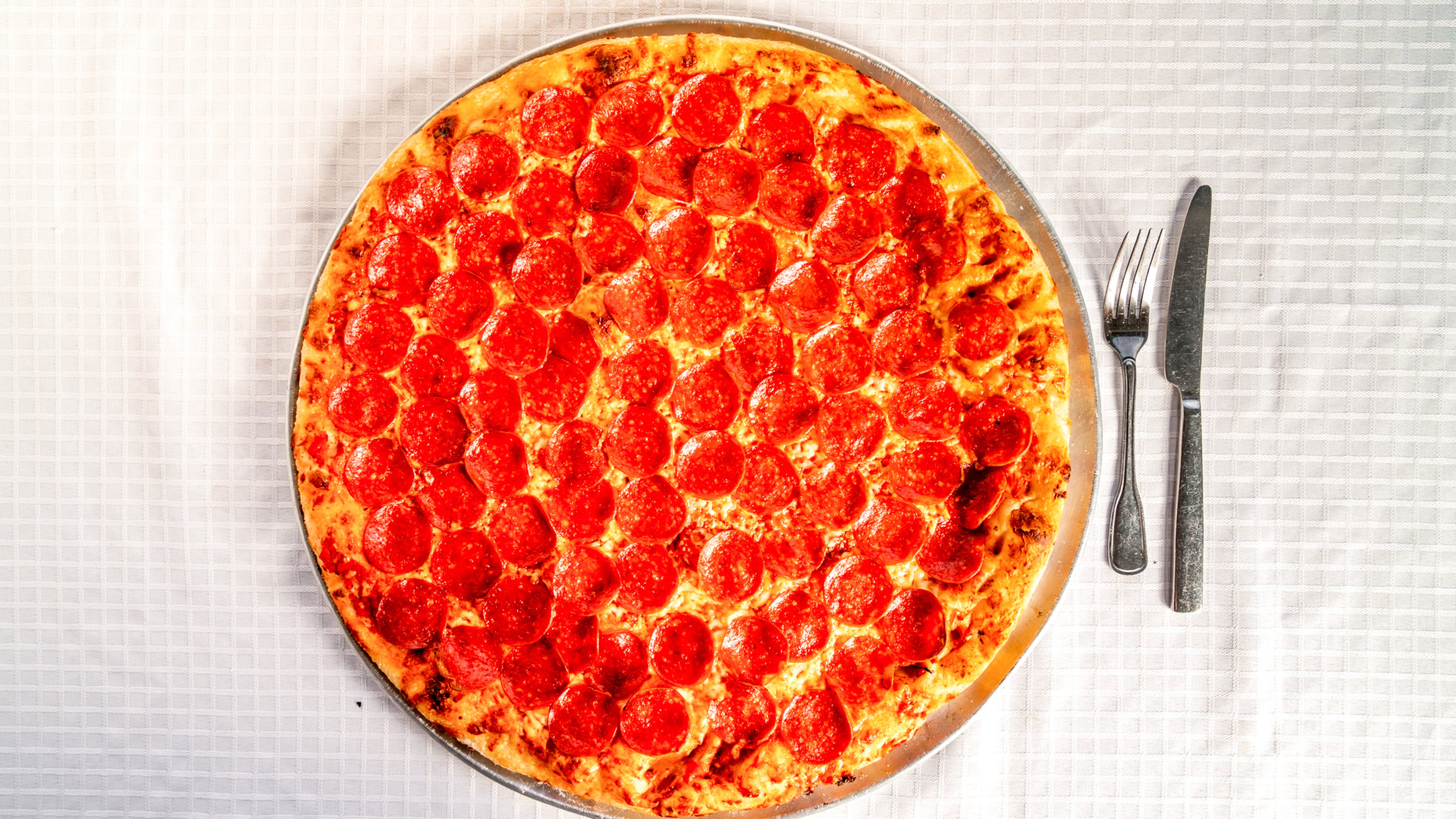 Toni Pepperoni Pizza (Party (24 Slices))