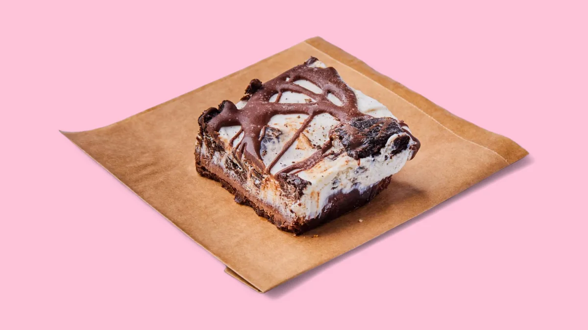 Oreo Cookie Dream Bar