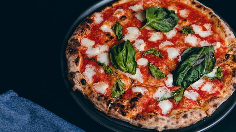 MARGHERITA VEGAN PIZZA